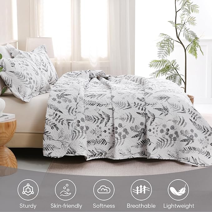 JSD Grey White Floral Quilt Set Twin Size, 2 Piece Printed Bedspreads Coverlet with Pillow Sham, Soft Microfiber Quilted Blanket