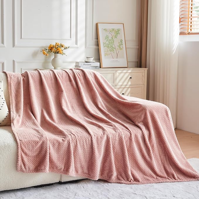 NEWCOSPLAY Super Soft King Blanket Dusty Pink Premium Silky Flannel Fleece Leaves Pattern Lightweight Bed Blanket All Season Use (Dusty Pink, King(90"x110"))