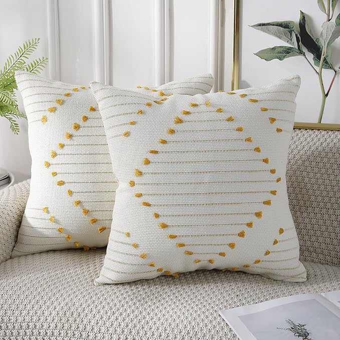 PANOD Set of 2 Boho Tufted Throw Pillow Covers with Tassel 18x18 inch, Decorative Indoor Outdoor Bohemian Square Cushion case Pillowcase for Couch Sofa Livingroom car Farmhouse Yellow and Cream White