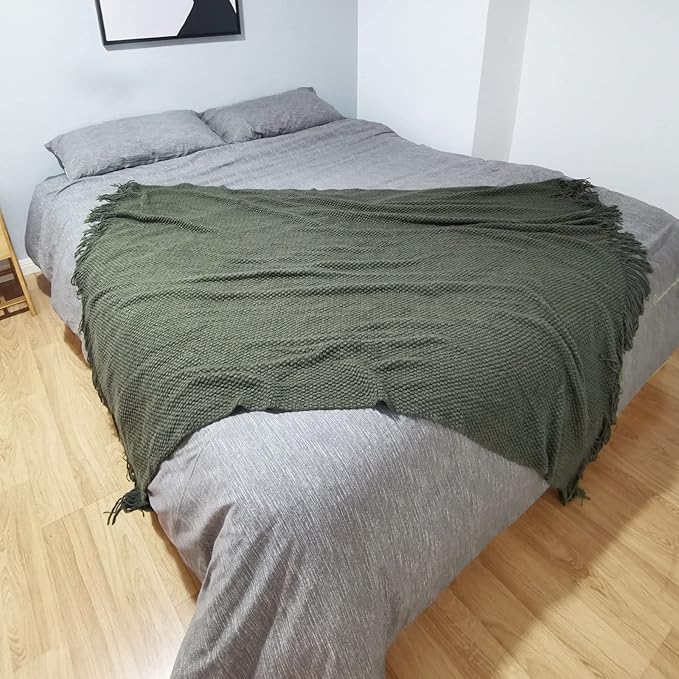 LOMAO Knitted Throw Blanket with Tassels Bubble Textured Lightweight Throws for Couch Cover Home Decor (Dark Olive, 60x80)