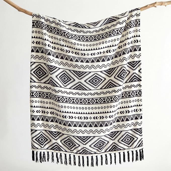 CASAAGUSTO Boho Throw Blanket - Black and White Decorative Blankets with Tassel, Printed Flannel Bohemian Blanket for Chair, Bed, Sofa, Couch(50 * 60, Black and White)
