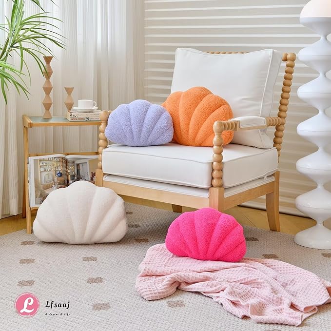 Orange Seashell Throw Pillows, Shell Shaped Throw Pillows, 13 Inch Soft Home Decorative Pillow Plush Cushion for Bed Couch Living Sofa Room Decor Accent Throw Pillow
