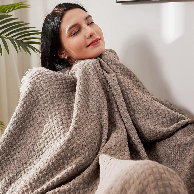 lifein Fall Throw Blanket for Couch-Soft Boho Bed Throw Blankets,Cozy Tan Waffle Knitted Throw,Small Farmhouse Lightweight Blanket&Throw for Autumn,Woman,Chair,Sofa,Home Decor(Tan/Light Brown,50*60")