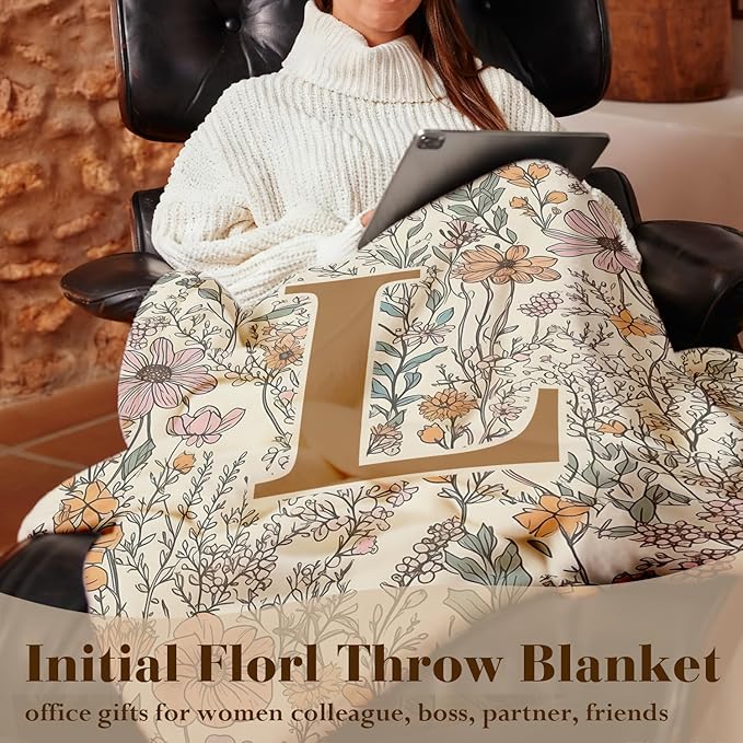 JXREQ Throw Blanket Initial Letter L Personalized Monogrammed Gifts for Women Teen Girls Frends, Boho Floral Throw Blankets for Bed Sofa Living Room Office, 50x60 Inch