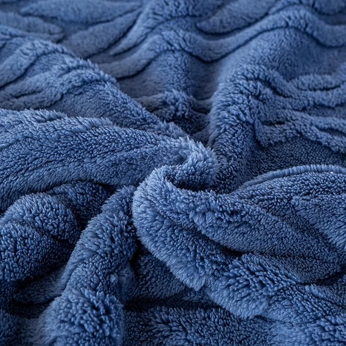 YUSOKI Sherpa Large Throw Blanket Single Layer,Light Weight(1.7lb),370GMS-3D Stylish Design for Gift Home Decor (Washed Blue,50"x65")