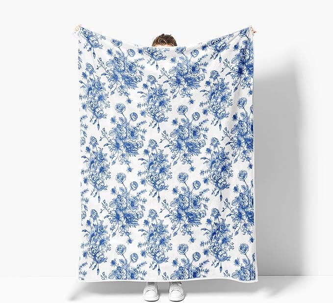Blue Floral Throw Blanket, Botanical Floral Blanket, Soft, Flannel, Warm, Boho Aesthetic Bed Blankets All Season Flower Throw Blankets for Couch Bedroom Living Room 50X60 Inch