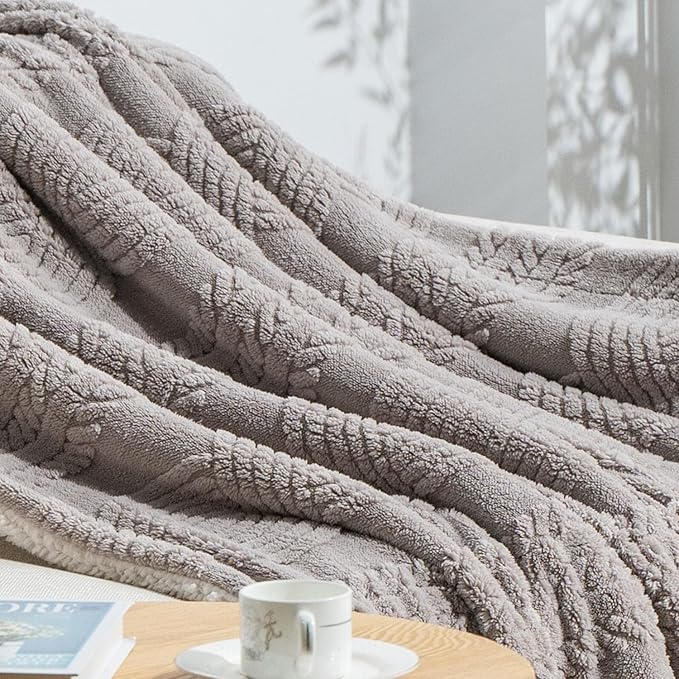 EverGrace Cable Jacquard Sherpa Fleece Throw Blanket for Couch, Super Soft Cozy Fuzzy Plush Blankets for All Seasons, Reversible Thick Warm Blanket for Bed, Sofa, Living Room, Silver Gray, 50" x 60"