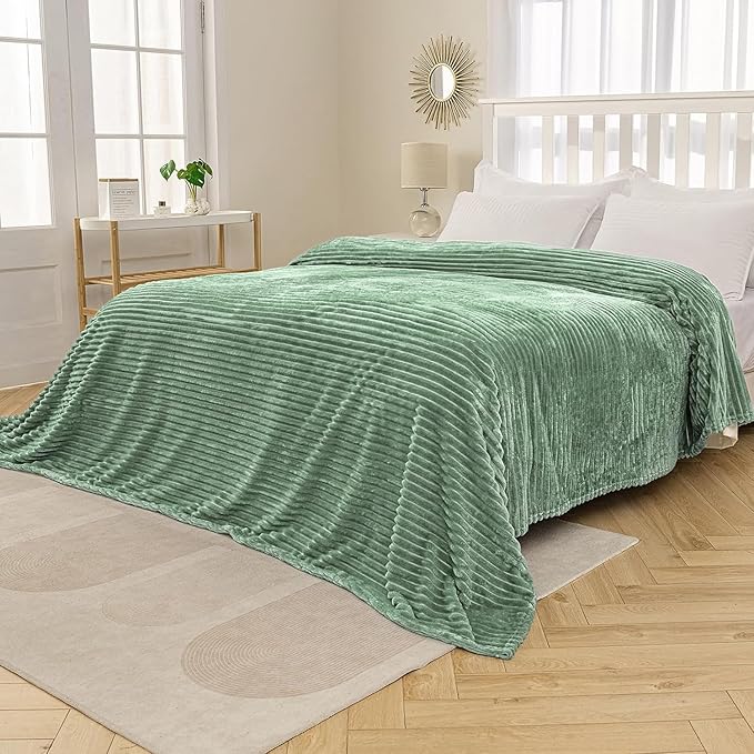 MIULEE Fleece Bed Blanket Queen Size 90"x90" 300GSM Super Soft Lightweight Plush Striped, Sage Green Warm Cozy Breathable Ribbed Blanket Full Size Throw for Sofa Couch