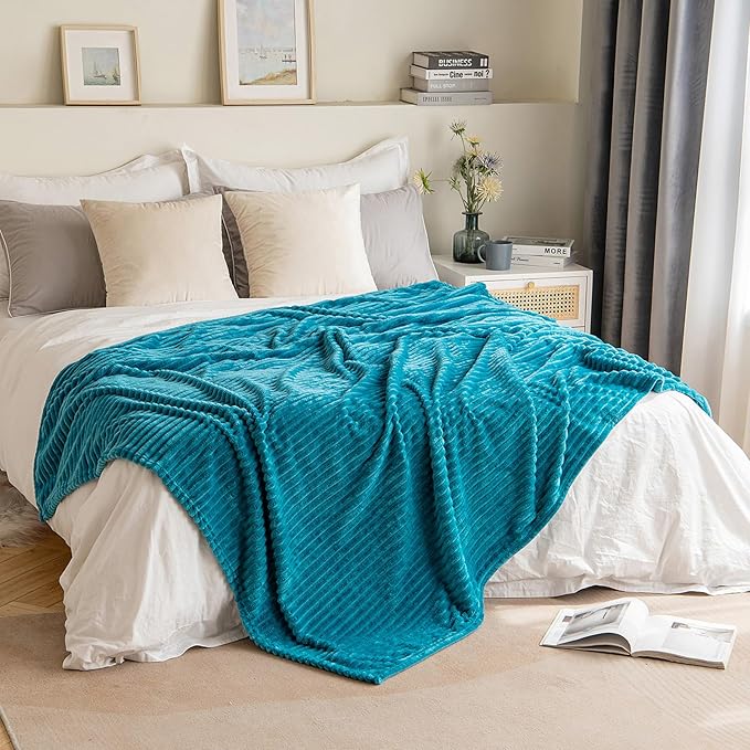 MIULEE Teal Throw Blanket 3D Ribbed Jacquard Fleece Flannel Velvet Plush Decorative Bed Blanket (Throw, 50" x 70") - Super Soft, Lightweight, Warm and Cozy for Couch Sofa, Turquoise Blue