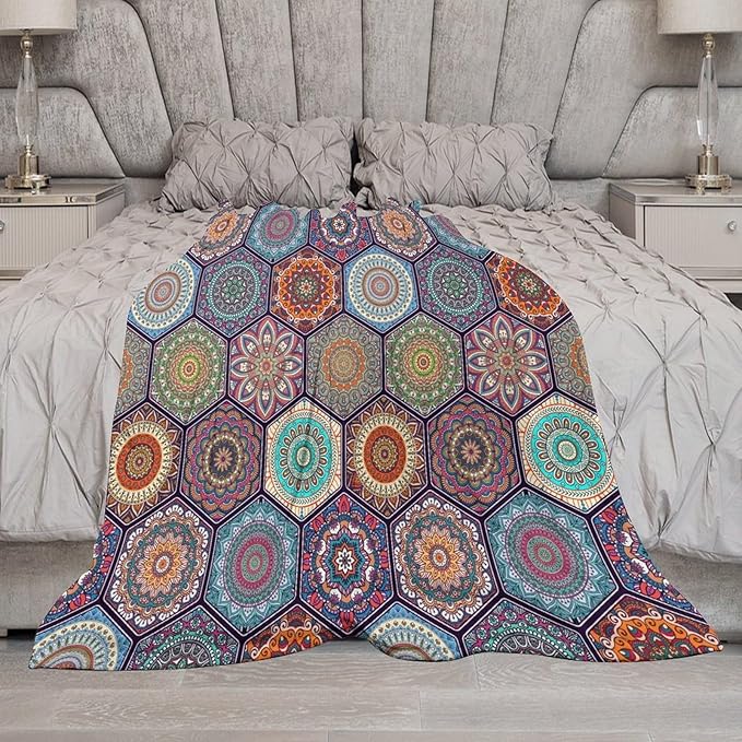 Boho Floral Throw Blanket Vintage Bohemian Flower Patterned Blanket for Sofa Bed Couch Chair Or Dorm 70"x80"