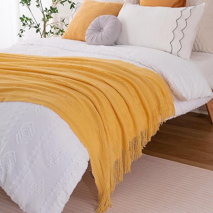BATTILO HOME Mustard Throw Blanket with Fringe Geometric Bed Yellow Throws Summer Breathable Decorative Large Throw for Couch Sofa Indoor Outdoor (Yellow, 50"x60")