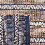 SAFAVIEH Natural Fiber Collection Runner Rug - 8' Runner, Navy & Natural, Farmhouse Design, Ideal for High Traffic Areas in Hallway, Bathroom & Kitchen (NFB655N-28)