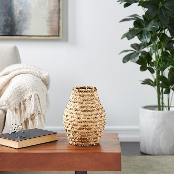 Deco 79 Seagrass Handmade Decorative Vase Braided Centerpiece Vase, Vase for Home Decoration 8" x 8" x 10", Light Brown