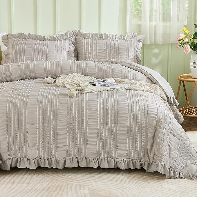 WONGS BEDDING Grey Textured Comforter Set King,3 Pieces Ruffle Farmhouse Shabby Chic Comforter for King Bed,Soft Seersucker Boho Bedding Set with 1 Ruffle Comforter,2 Tufted Pillowcases 104"×90"