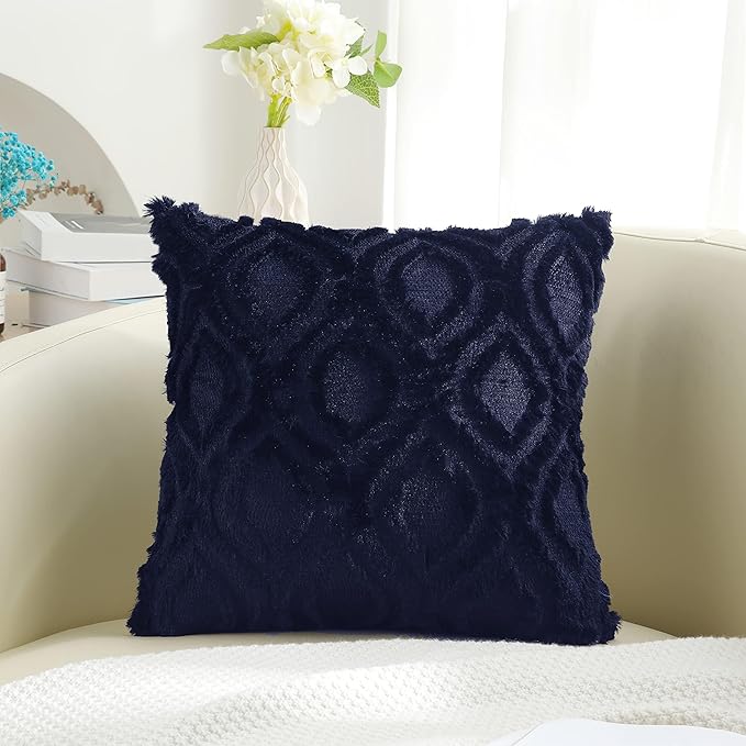 decorUhome Cozy Textured Throw Pillow Covers 20x20 Inch Set of 2, Soft Plush Faux Wool Navy Blue Accent Couch Pillow Covers for Modern Farmhouse Sofa Bed Living Room