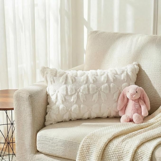 AVOIN colorlife Cream White Spring Bow Throw Pillow Covers Set of 2, 12 x 20 Inch Coquette Aesthetic Room Decor Soft Plush Faux Fur Cushion Case for Girls Room