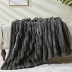 NEWCOSPLAY Super Soft King Blanket Grey Premium Silky Flannel Fleece 3D Ribbed Jacquard Lightweight Bed Blanket All Season Use (Grey Ribbed, King(90"x110"))