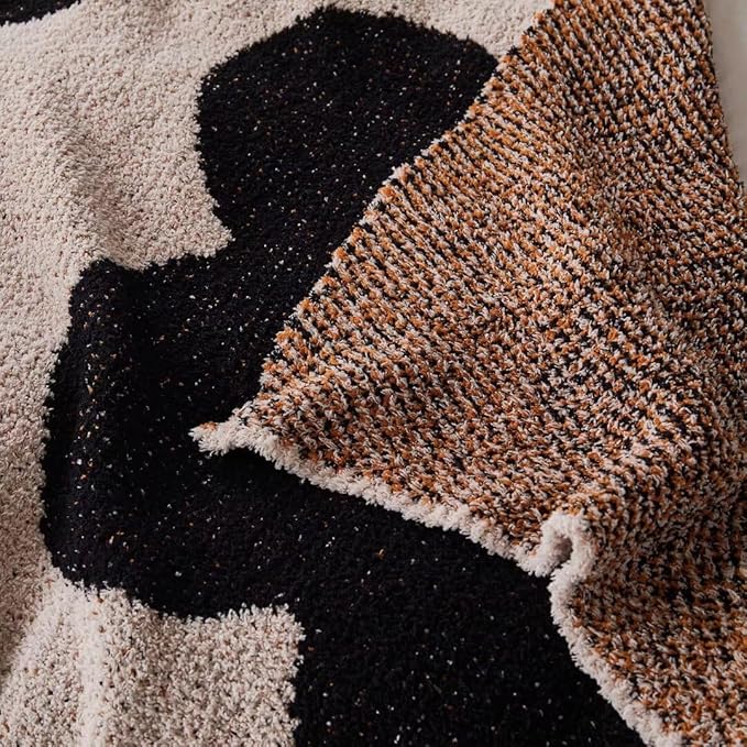 GY Blanket Throw Big Flower Pattern Throw Fuzzy Fleece Microfiber for Couch Chairs Sofa Baby Women Home Decorative All Season, 51"x71", Beige