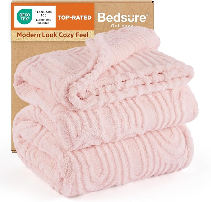 Bedsure GentleSoft Fleece Blanket Queen Size for Bed - Super Soft & Cozy, Fluffy Blankets for Women & Girls, Ideal for Sofa & Couch, Pink, 90x90 Inches