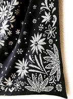 Neasow Bohemian Tapestry Wall Hanging, Black and White Floral Tapestry with Dotted Daisy Medallion Print Bedroom Boho Hippie Home Decor 36×48 inch