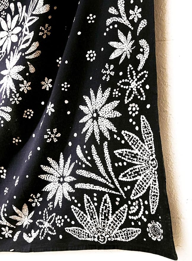Neasow Bohemian Tapestry Wall Hanging, Black and White Floral Tapestry with Dotted Daisy Medallion Print Bedroom Boho Hippie Home Decor, 50x60 inches