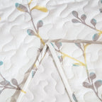 Exclusivo Mezcla 50"x 60" Quilted Throw Blanket- Microfiber Quilt Throw with Floral Pattern, Reversible White Versatile Lap Quilt for All Seasons, Lightweight Throws for Bed/Couch/Sofa