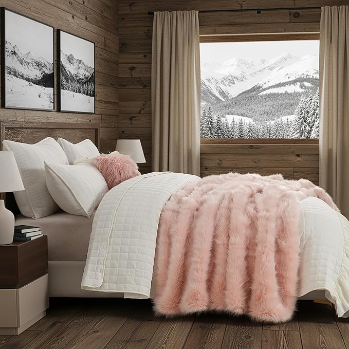 HORIMOTE HOME Pink Faux Fur Throw Blanket, Long Pile Light Pink Fur Blanket, Super Warm, Soft, Cozy, Fuzzy, Fluffy Throws for Couch Bed Sofa, Aesthetic Home Room Decor Throw, 50" x 60"