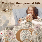 JXREQ Throw Blanket Initial Letter C Personalized Monogrammed Gifts for Women Teen Girls Frends, Boho Floral Throw Blankets for Bed Sofa Living Room Office, 50x60 Inch