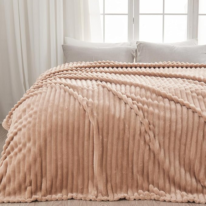 NEWCOSPLAY Super Soft Throw Blanket Taupe Premium Silky Flannel Fleece 3D Ribbed Jacquard Lightweight Bed Blanket All Season Use (Taupe Ribbed, Throw(50"x60"))