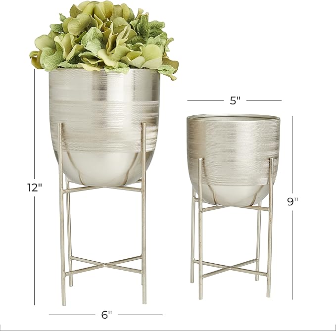 Deco 79 Metal Indoor Outdoor Planter Small Planter Pot with Removable Stand, Set of 2 Planters 6", 5"W, Silver