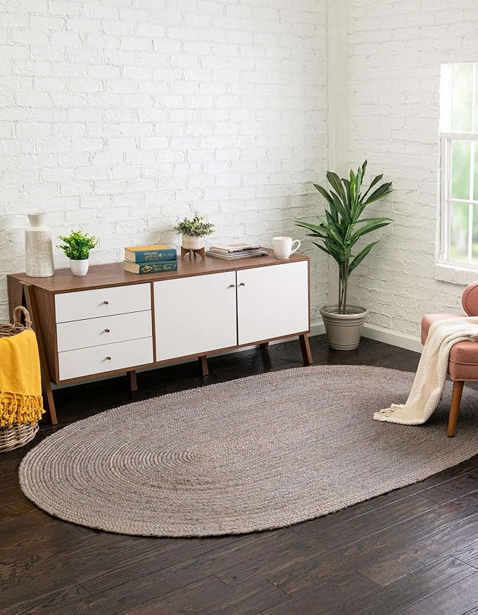 Unique Loom Braided Jute Collection Area Rug - Dhaka (5' 1" x 8' Oval, Gray)