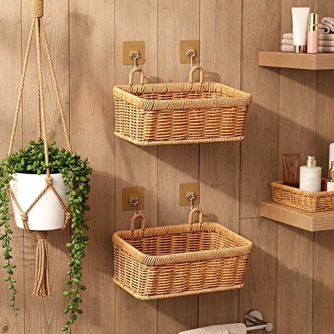 2 Pcs Wall Hanging Baskets for Storage, Woven Hanging Basket with 4 Hooks Boho Style Hangings Storage Basket Plastic Woven Baskets for Home Decor Bathroom Kitchen Decor