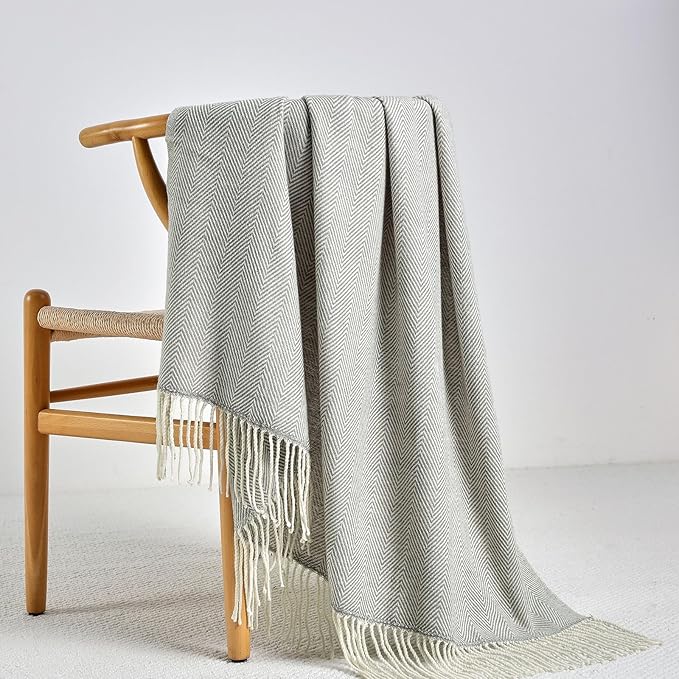 BOURINA Herringbone Throw Blanket,Soft Lightweight Cozy Throw for Bed Couch Decorative Blanket, Light Grey 50" x 60"