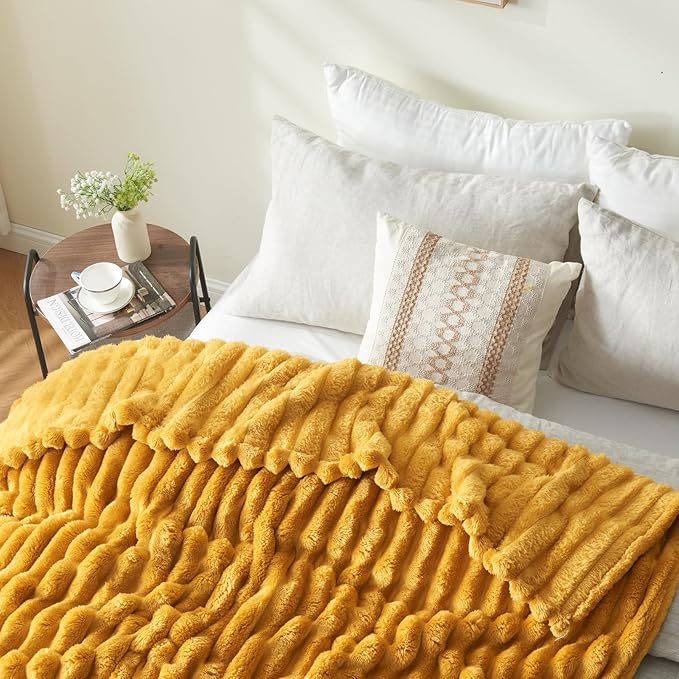 NEWCOSPLAY Super Soft King Blanket Mustard Yellow Premium Silky Flannel Fleece 3D Ribbed Jacquard Lightweight Bed Blanket All Season Use (Mustard Yellow Ribbed, King(90"x110"))