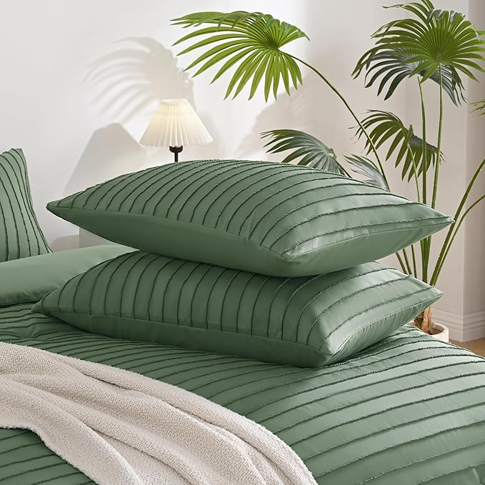 JELLYMONI Pillowcases King Size Green 2 Pack Boho Striped Bed Pillow Covers 20x36in Polyester Envelope Pillow Shams Tufted Bohemian Textured (Pillows are not Included)