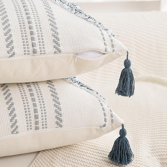 Boho Throw Pillow Covers 18x18 Set of 2 Cotton Woven Tufted Farmhouse Pillows Covers with Tassels Outdoor Neutral Navy Decorative Pillowcases Square Textured Accent Cushion Cases for Couch Bed Sofa