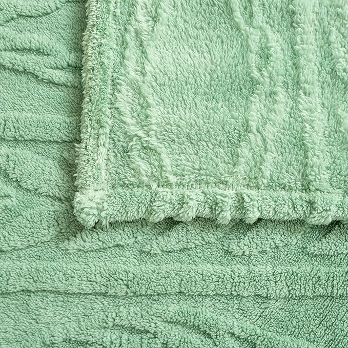 YUSOKI Queen Size Blanket Single Layer,Weight(4.4lb),370GMS-3D Stylish Design for Gift Home Decor (Sage Green,90"x90")