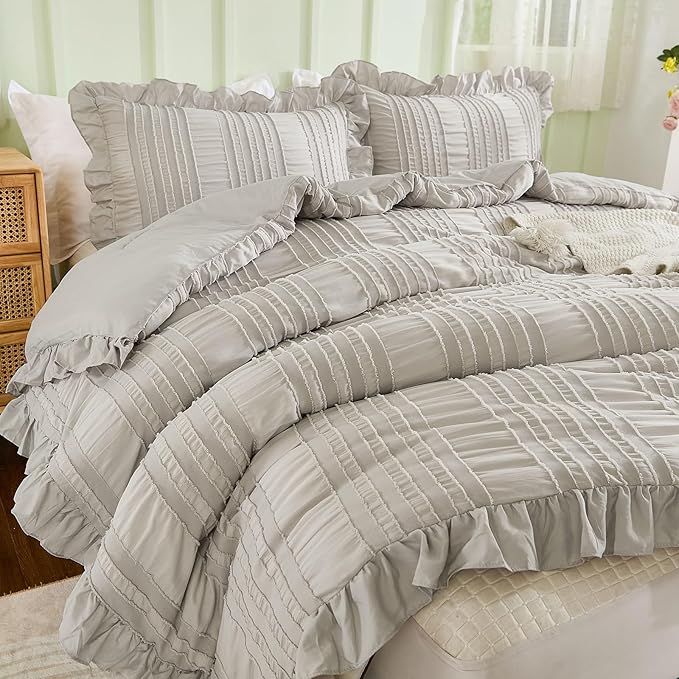 WONGS BEDDING Grey Textured Comforter Set King,3 Pieces Ruffle Farmhouse Shabby Chic Comforter for King Bed,Soft Seersucker Boho Bedding Set with 1 Ruffle Comforter,2 Tufted Pillowcases 104"×90"