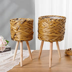 THY COLLECTIBLES Set of 2 Woven Planter Baskets with Plastic Lining and 3 Wooden Legs, Flowers, Toys Rustic Farmhouse (Thick Weave)