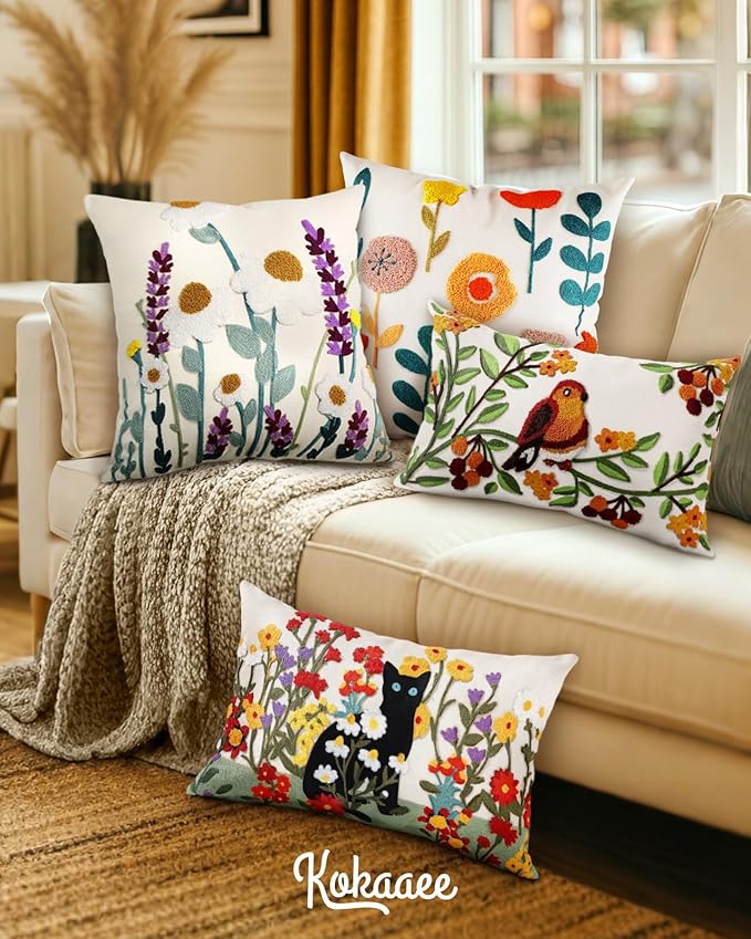 Embroidered Lumbar Pillow Cover - 20x12 Decorative Pillow Cover with Zipper Aesthetic Cute Design Boho Spring Summer Cozy Throw Pillowcase for Living Room Couch Sofa Bed, Daisy