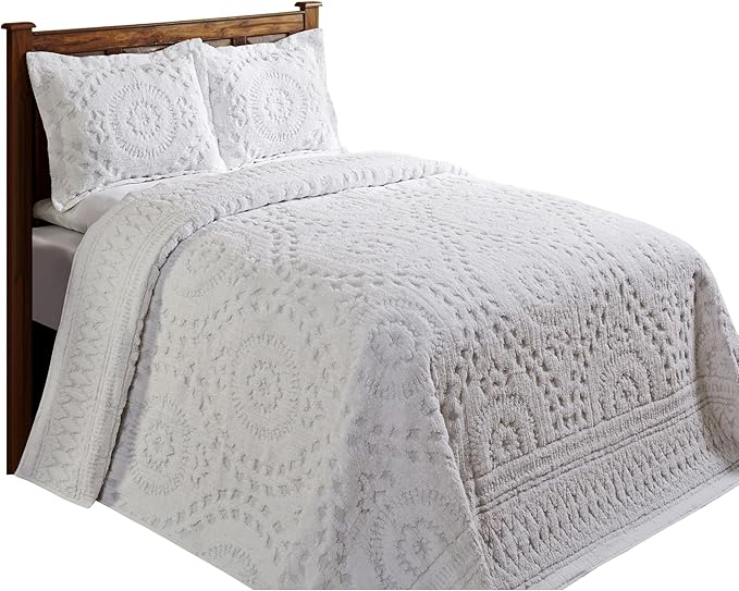 Better Trends Chenille Bedspread Set 3 Pieces White 100% Cotton King Size Bedspread Medallion Pattern 2 King Shams Luxurious Feel Perfect for Gifting All Seasons, Machine Washable, Rio Collection