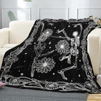 Skull Throw Blanket, Black and White Soft Cozy and Warm Couch Blankets Gift for Skull Lover, Decorative Blankets for Sofa Couch Bed, Black White 50×60 inches
