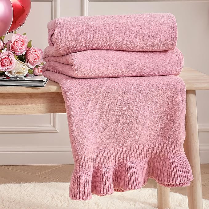 Amélie Home Ultra Soft Ruffle Knit Chenille Throw Blanket for Couch & Bed, Cozy Flowers Blankets for Home Decor, Gifts for Women Mom Sister on Mother's Day Valentine's Day Birthday, 50"x60", Pink