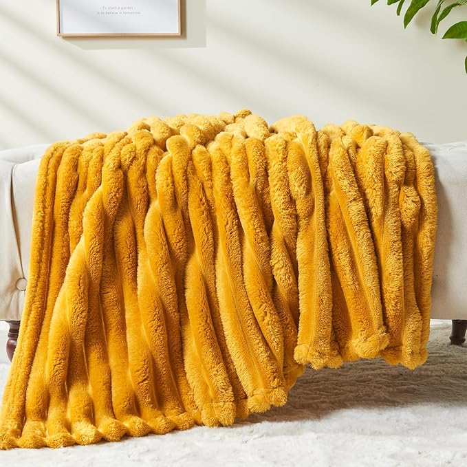 NEWCOSPLAY Super Soft Queen Blanket Mustard Yellow Premium Silky Flannel Fleece 3D Ribbed Jacquard Lightweight Bed Blanket All Season Use (Mustard Yellow Ribbed, Queen(90"x90"))