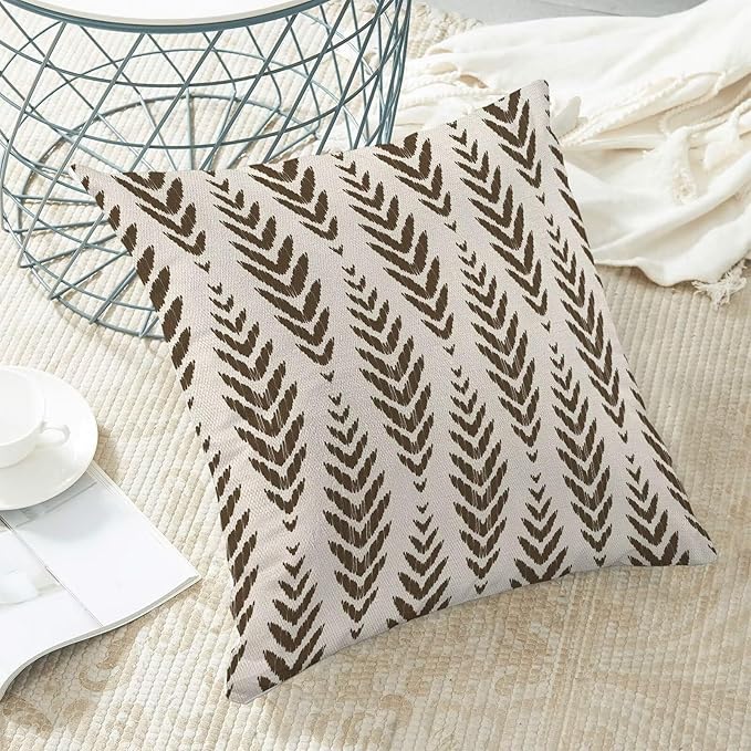 BETGINY Brown Boho Pillow Covers 18 x 18 Inch Pack of 2, Bohemian Ethnic Herringbone Pattern Decorative Throw Pillow Covers Vintage Linen Farmhouse Outdoor Pillowcase for Bedroom Home Sofa Decor