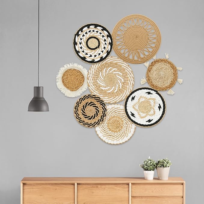 HJJWNDDNG 8 Pack Boho Wall Basket Decor Set, Hanging Woven Seagrass Rattan Wicker Boho Wall Decor, Round Farmhouse Wall Hanging Baskets Rustic Flat Wall Art for Living Room Bedroom Kitchen (Style 8)