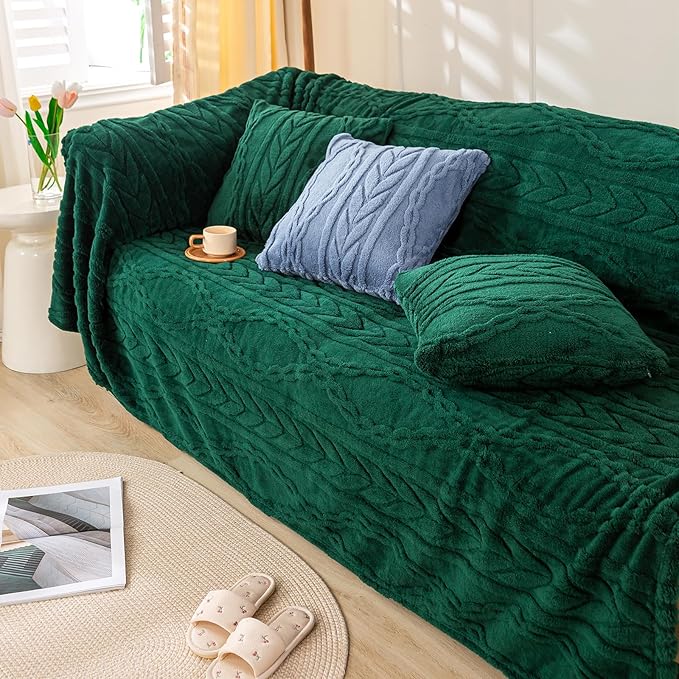 YUSOKI Sherpa Large Throw Blanket Single Layer,Light Weight(1.7lb),370GMS-3D Stylish Design for Gift Home Decor (Forest Green,50"x65")