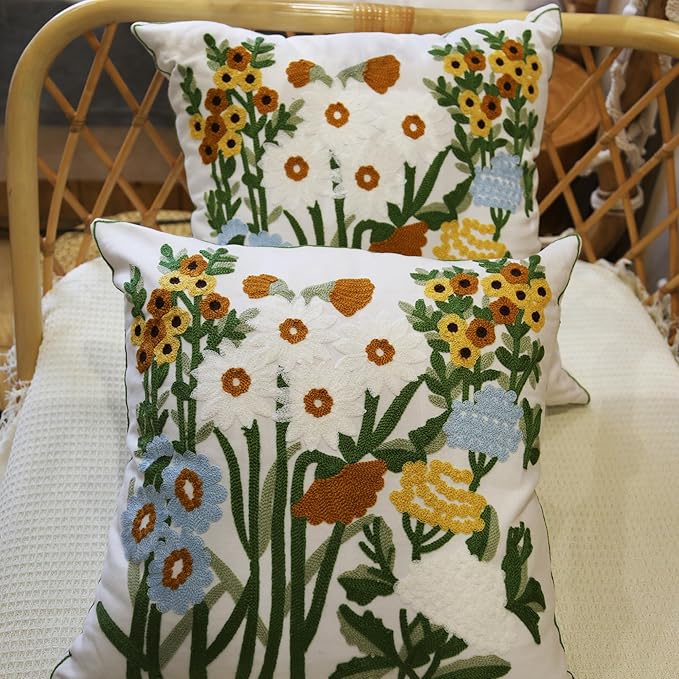 2Pcs Throw Pillow Covers, Boho Daisy Floral Embroidered Pillow Case Soft Decorative Pillowcases for Home Sofa Couch 18x18 Inch