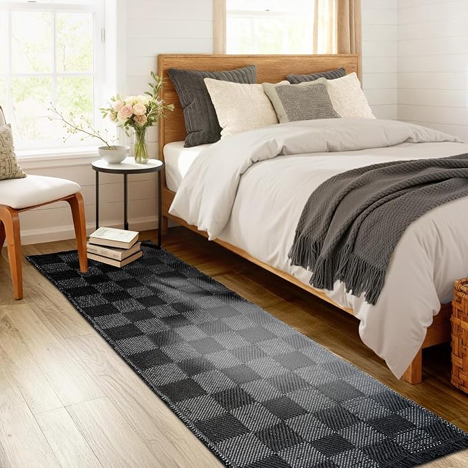 BESTSWEETIE 2'x6' Washable Rug Hand-Woven Low Pile Soft Checkerboard Pattern Reversible Checkered Braided Rugs with Short Fringe Carpet for Living Room Bedroom Dining Room Home Decor - Black/White