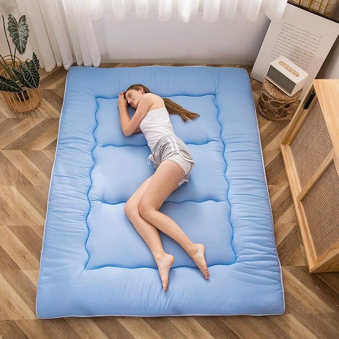 MAXYOYO Japanese Floor Mattress Futon Mattress, Thicken Sleeping Pad Foldable Roll Up Floor Futon for Adults Tatami Mat Dormitory Bed Lounger, Dusty Blue, Full Size